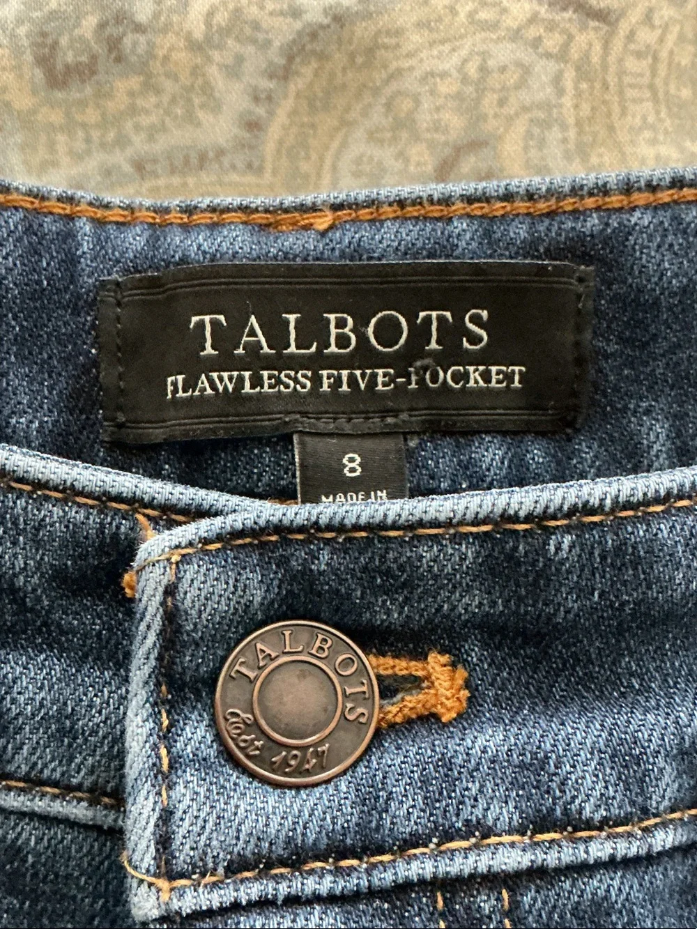 Talbots Dark Blue Cropped Straight-Leg Jeans with Frayed Hem